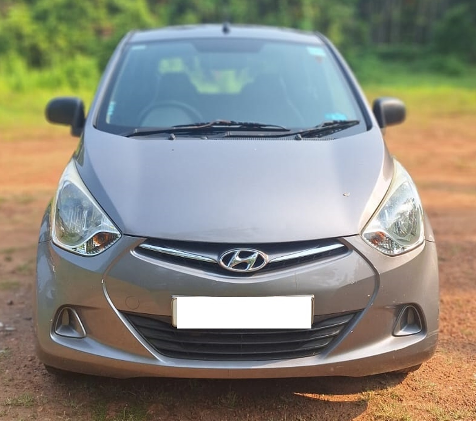 HYUNDAI EON in Kannur